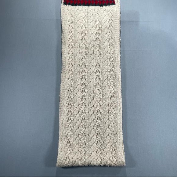 Eddie Bauer Lambs Wool Cable Knit Scarf with Tassels; Southwest Motif  - Flawed - Picture 11 of 16
